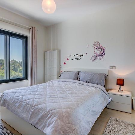 One Bedroom Apartment In Albur Village 2J アルヴォル エクステリア 写真